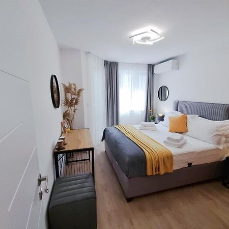 Nova City Apartments Varna Buitenkant foto