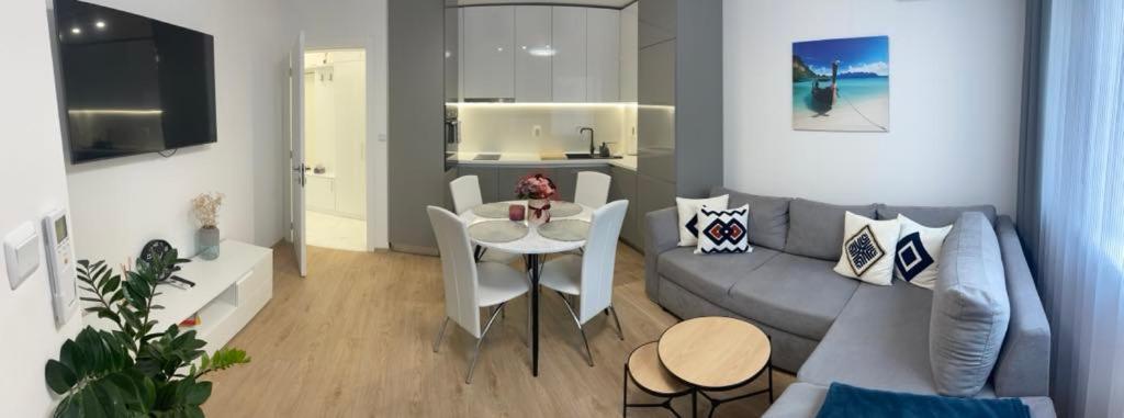 Nova City Apartments Varna Buitenkant foto